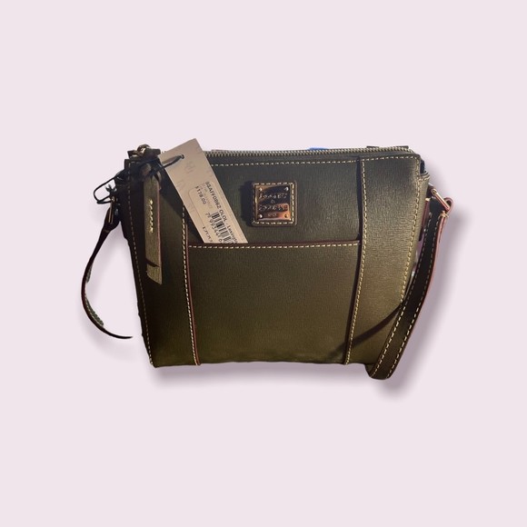 Dooney & Bourke Handbags - Dooney and Bourke Lexington crossbody